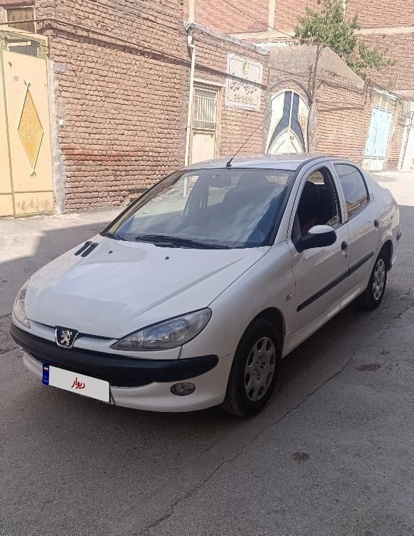 پژو ۲۰۶ صندوق دار v20 - 1390