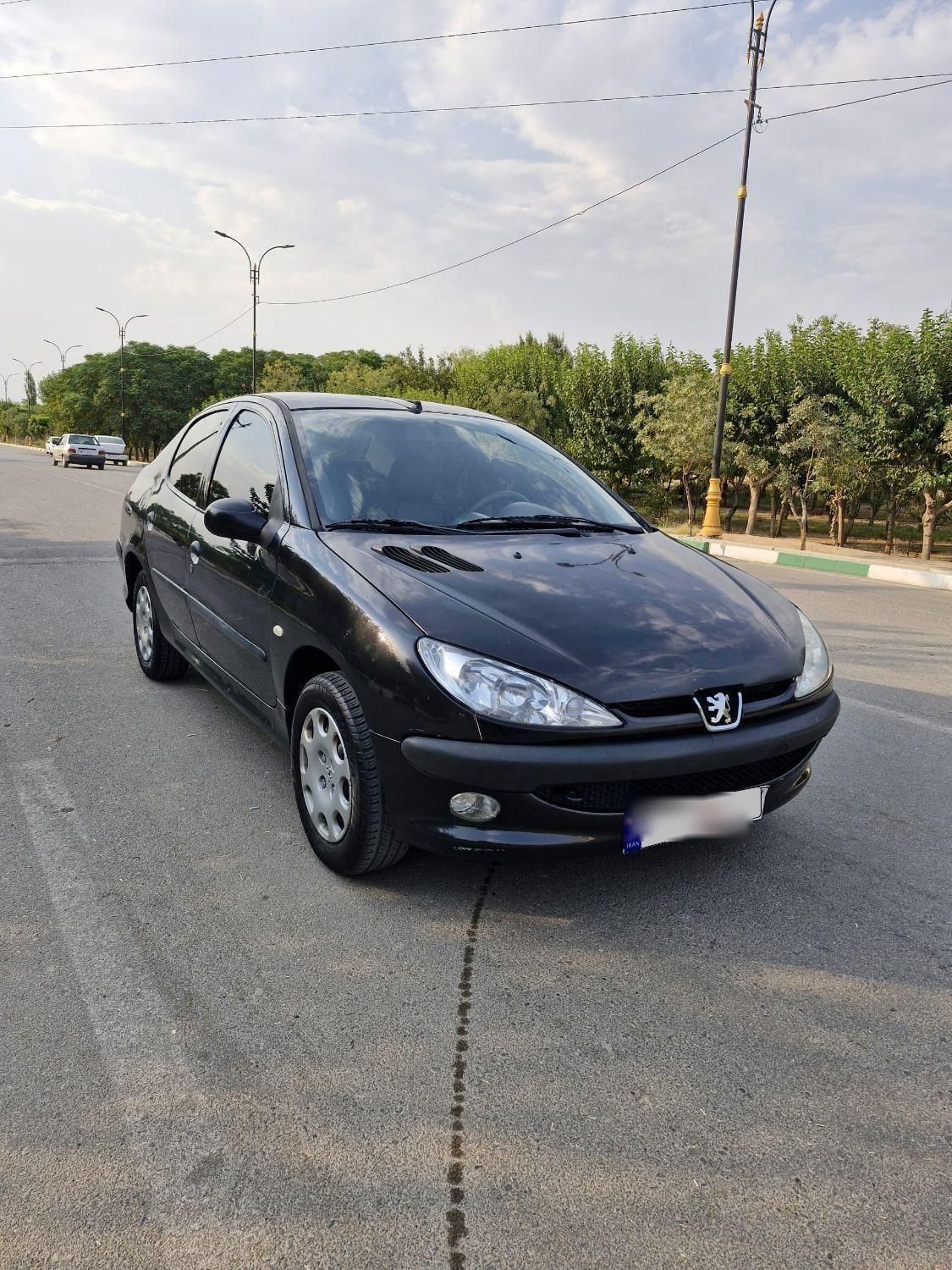 پژو ۲۰۶ صندوق دار v8 - 1393