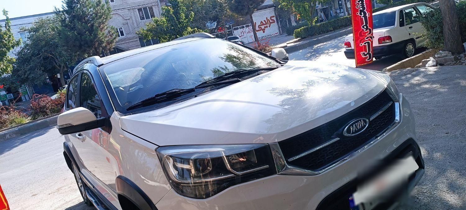 خودرو ام وی ام، X22 آگهی ann_19831696