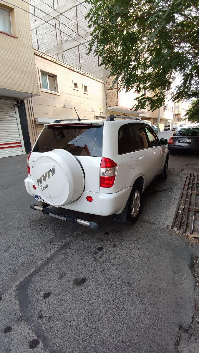 ام وی ام X33 دنده‌ای ساده - 1391