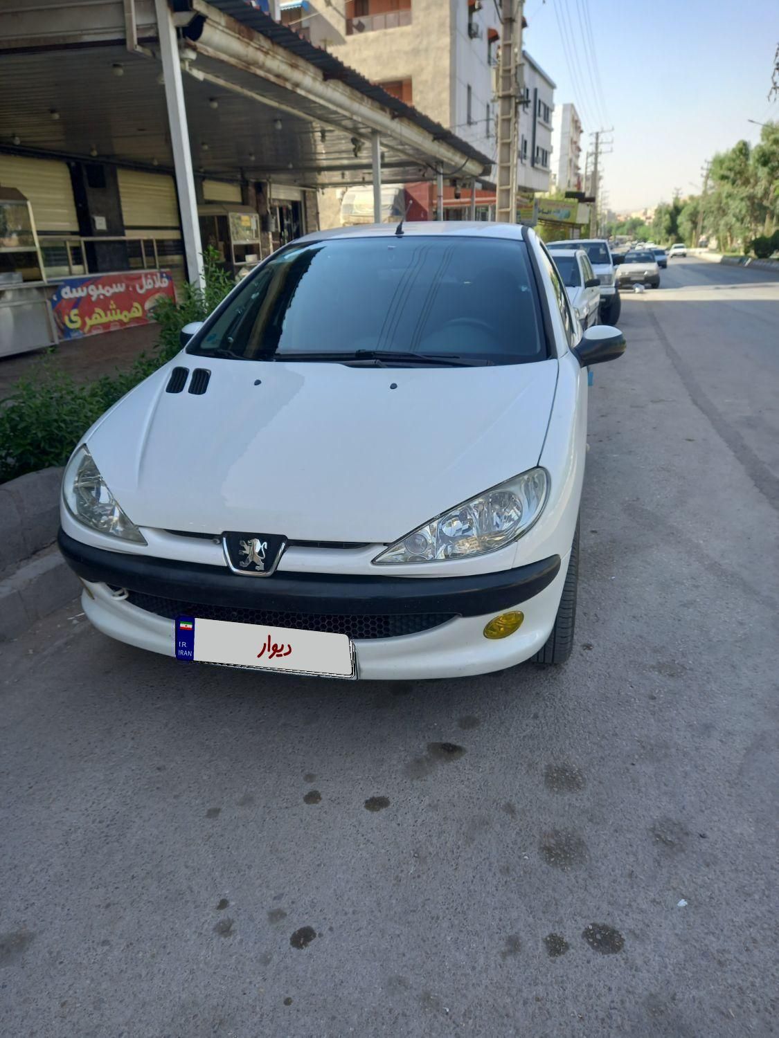 پژو ۲۰۶ صندوق دار v8 - 1394