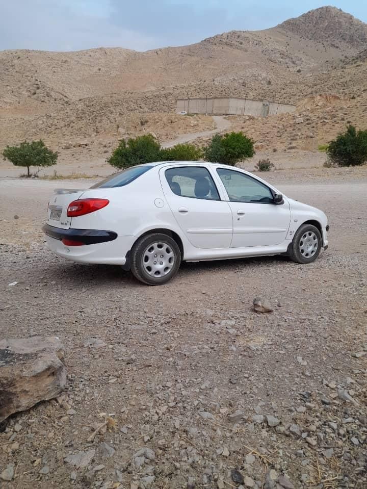 خودرو پژو، ۲۰۶ صندوق دار آگهی ann_19832372