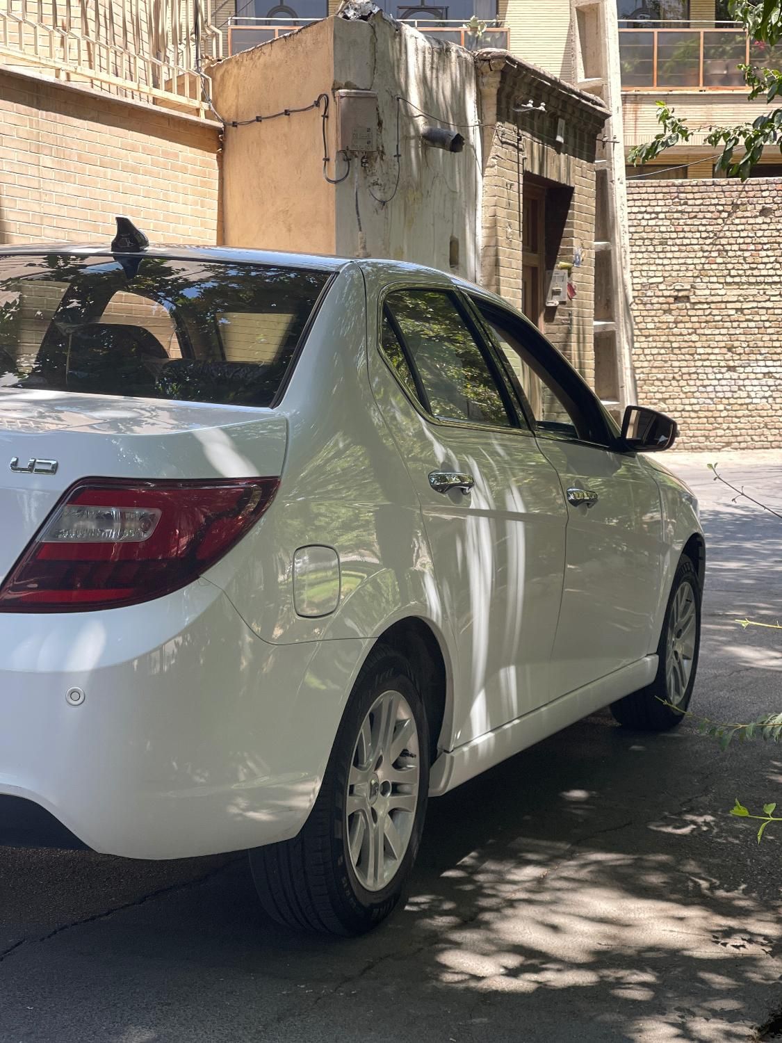 دنا پلاس تیپ ۲ سانروف ۴ ایربگ - 1400
