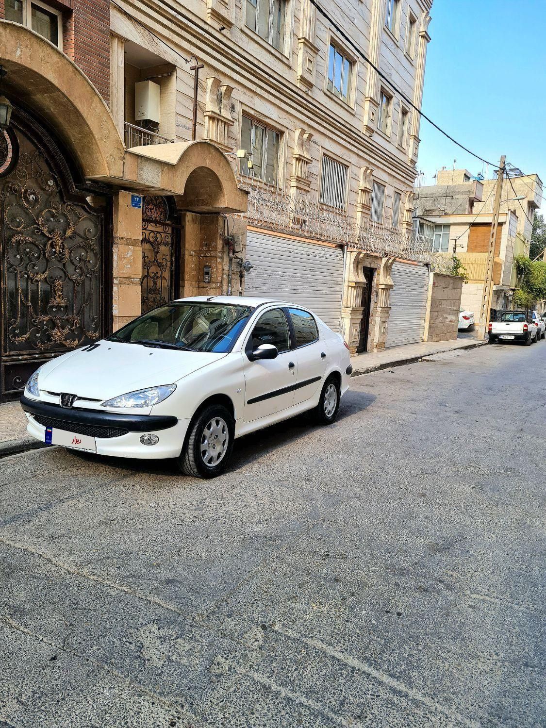 پژو ۲۰۶ صندوق دار v8 - 1391