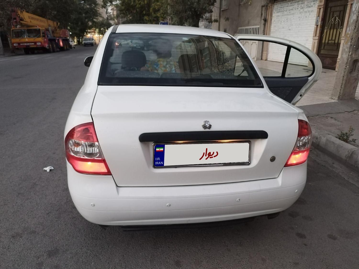 تیبا صندوق دار EX - 1395