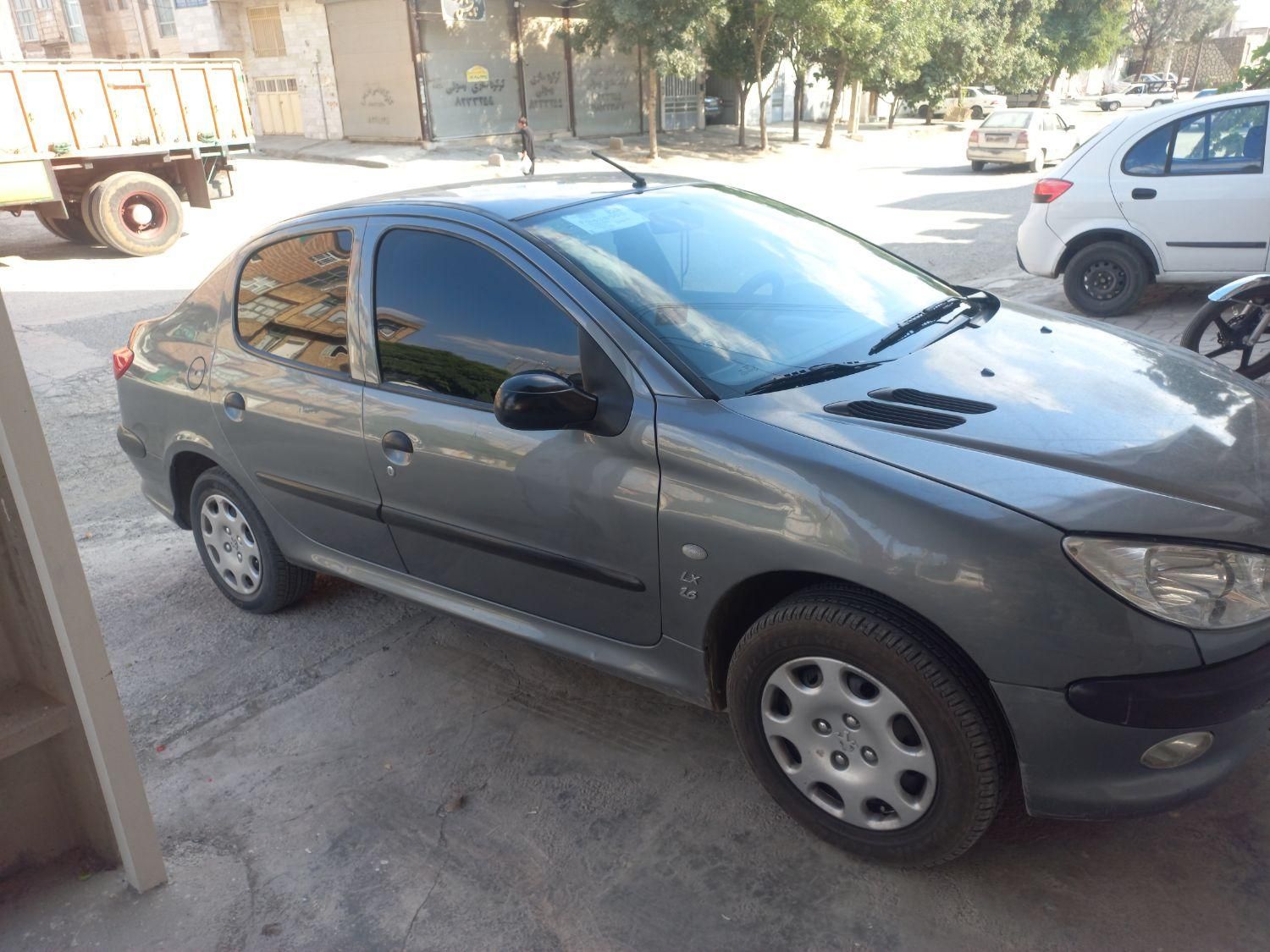 خودرو پژو، ۲۰۶ صندوق دار آگهی ann_19833172