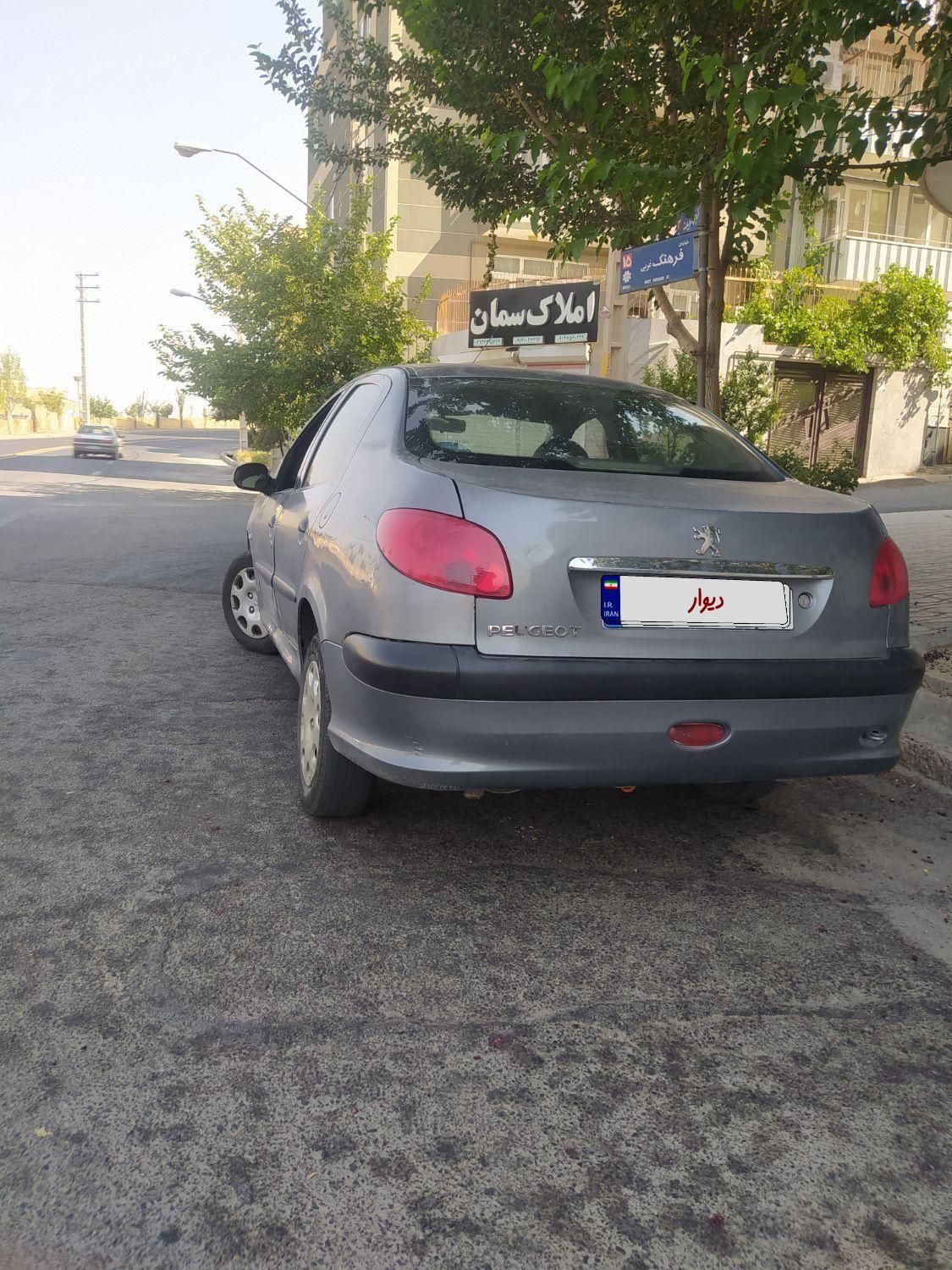 پژو ۲۰۶ صندوق دار v2 - 1388