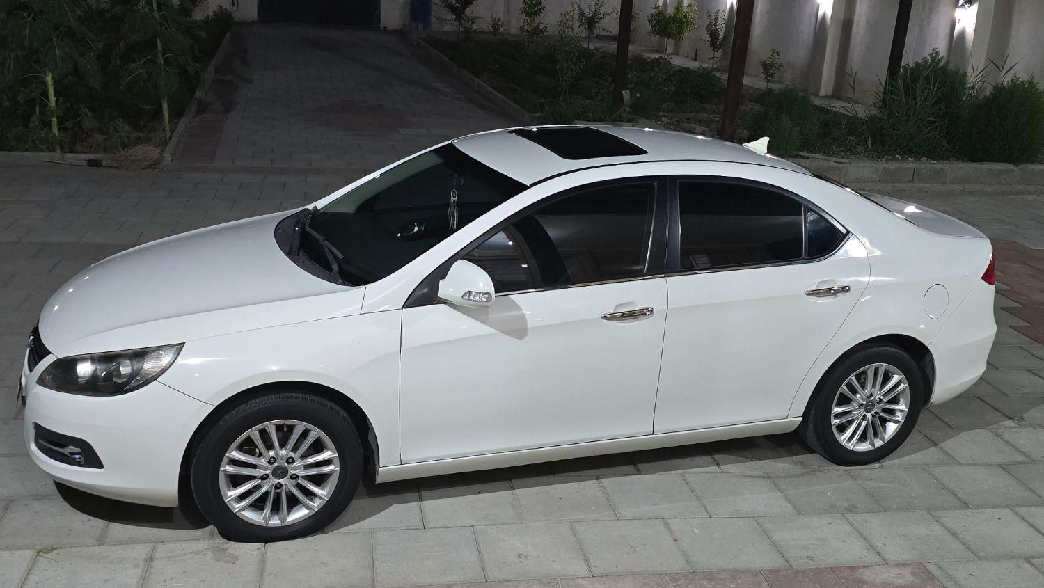 جک J5 اتوماتیک - 1393