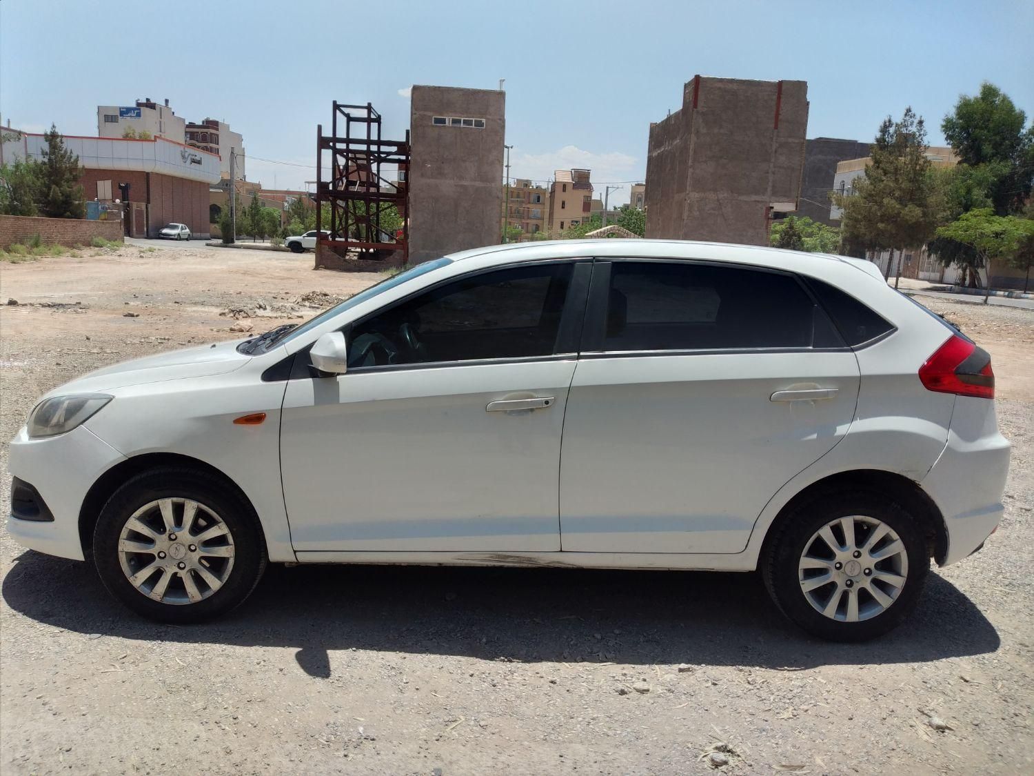 ام وی ام 315 هاچ بک ساده دنده ای - 1396