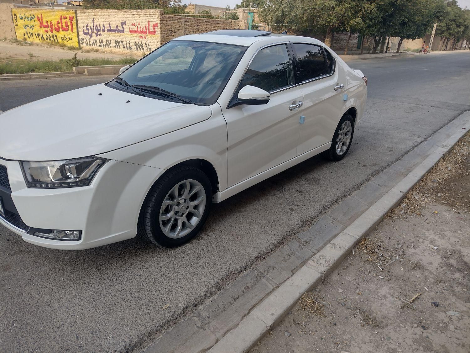 دنا پلاس توربو 6 دنده - 1401