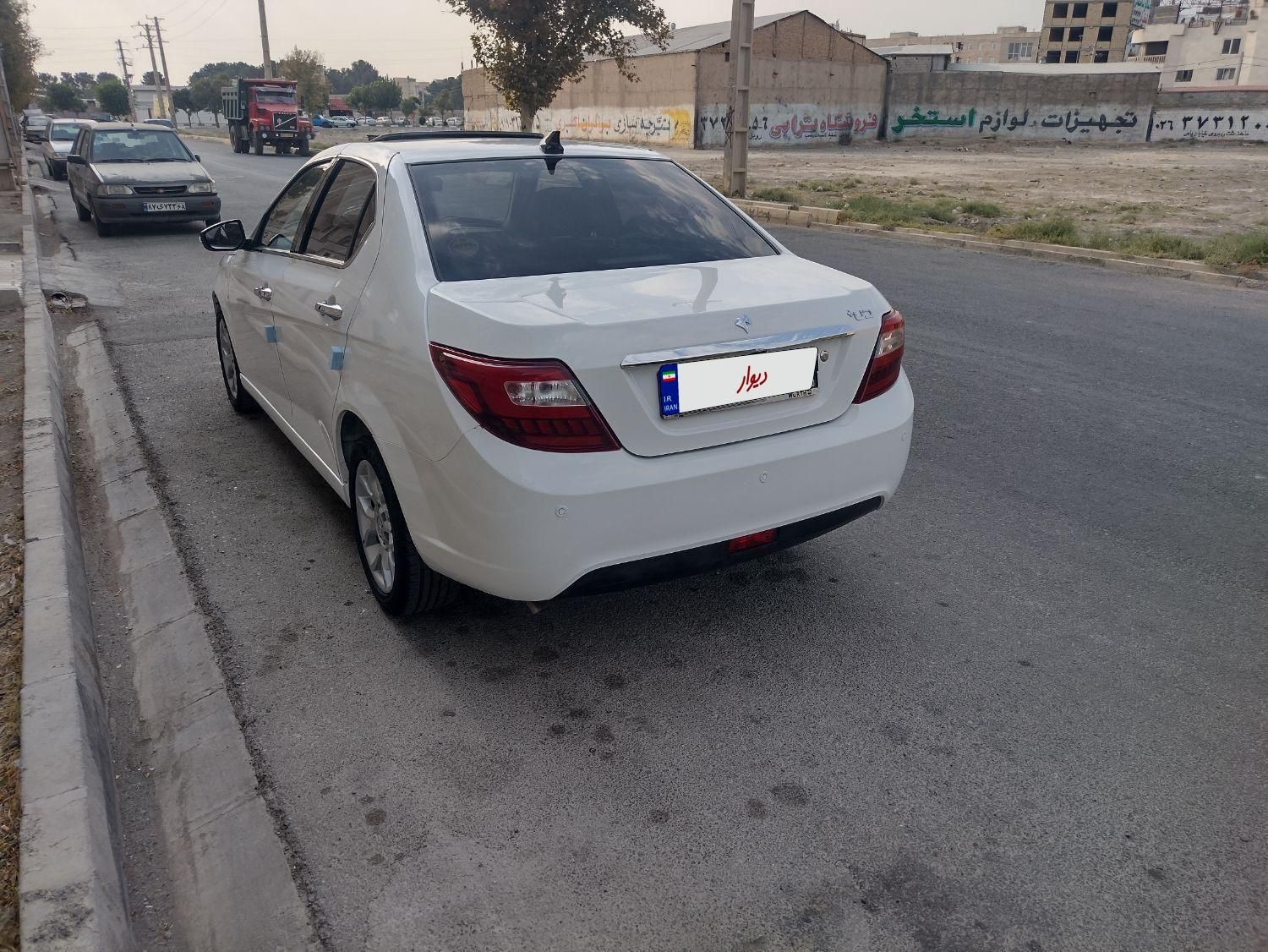 دنا پلاس توربو 6 دنده - 1401