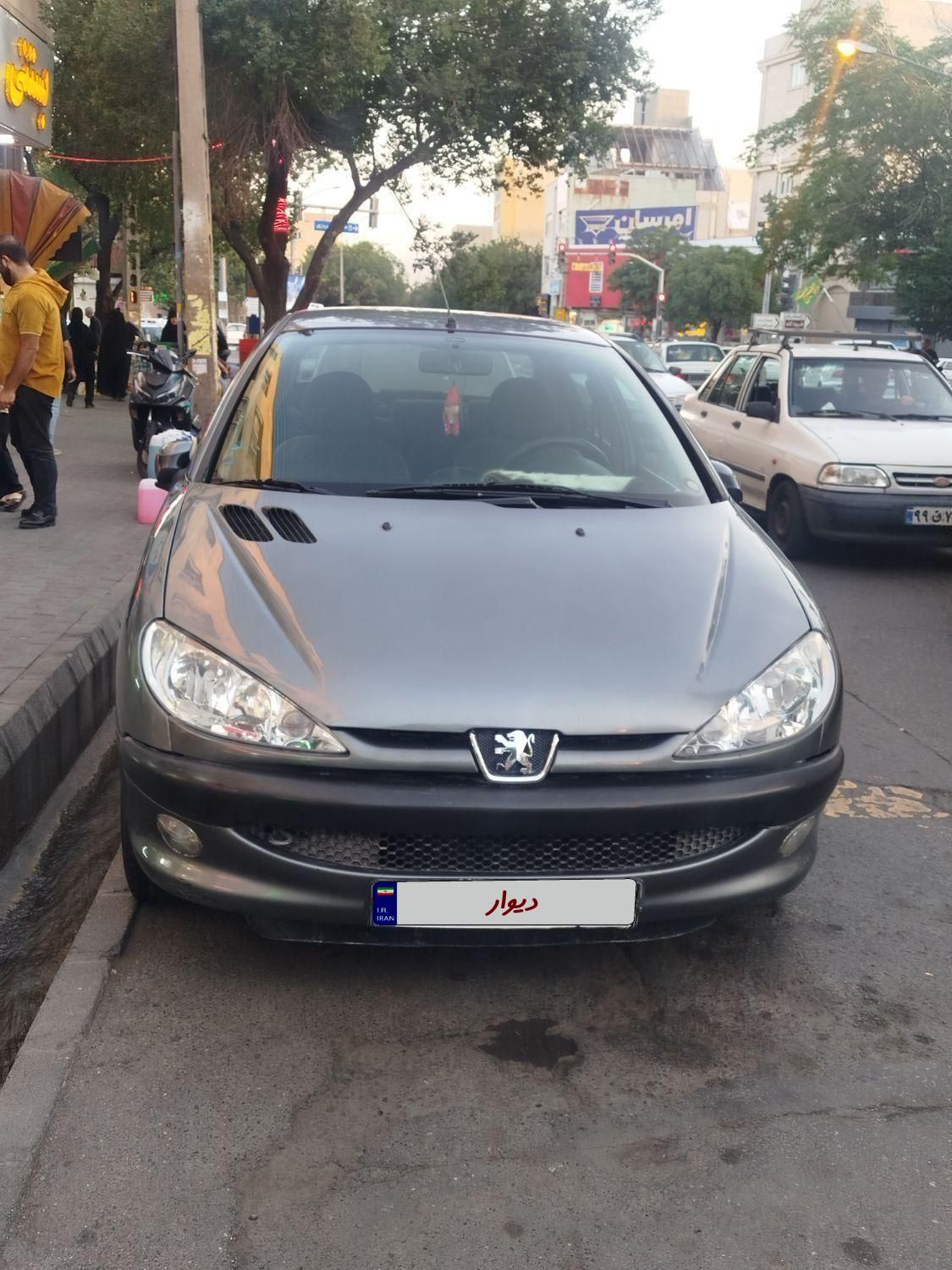 پژو ۲۰۶ صندوق دار v20 - 1386