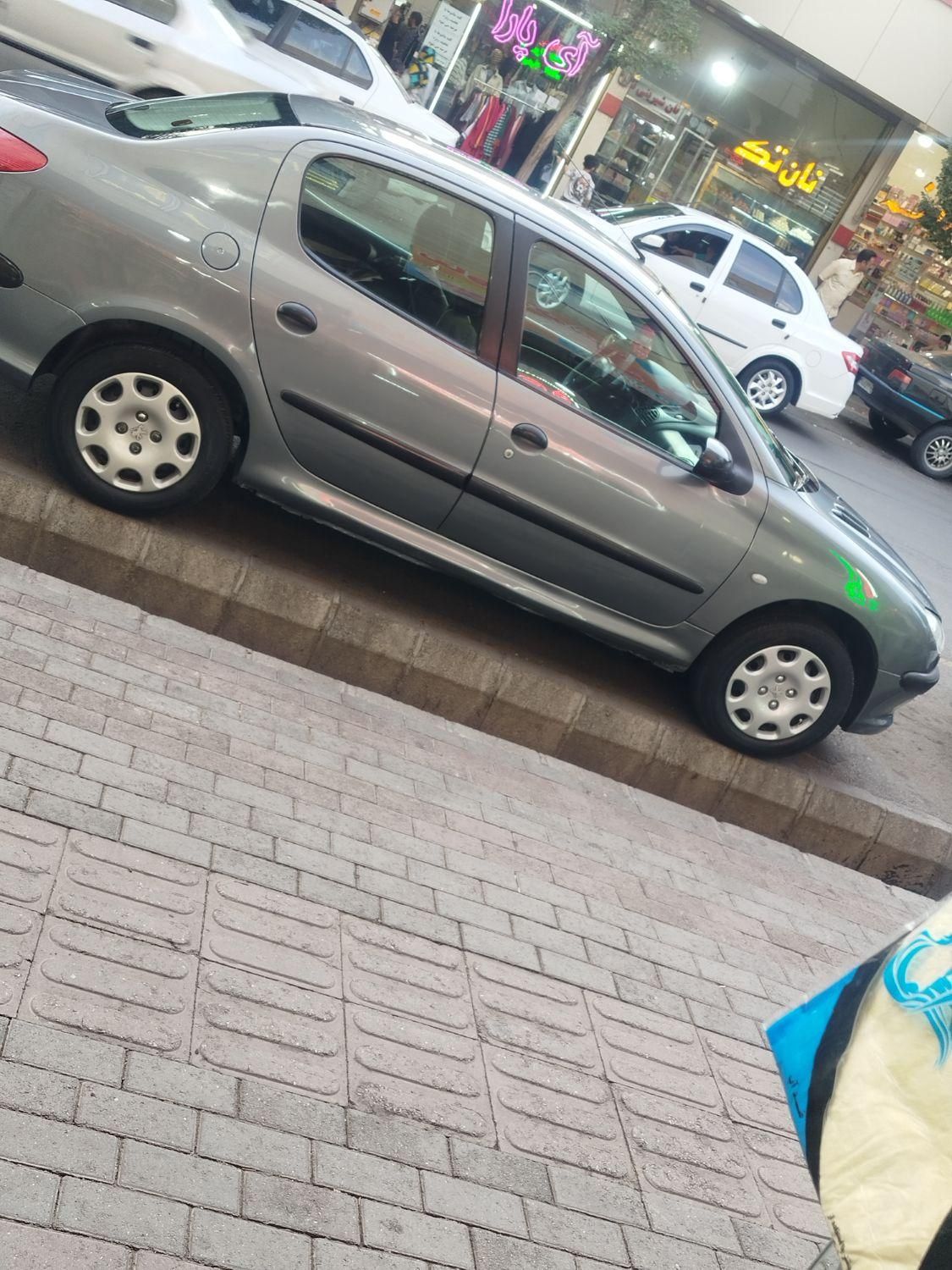 پژو ۲۰۶ صندوق دار v20 - 1386