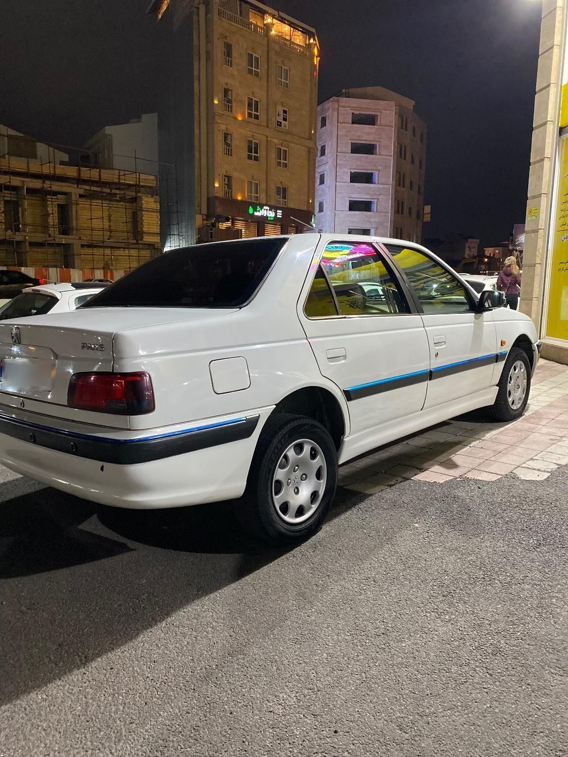 پژو پارس XU7ساده - 1392
