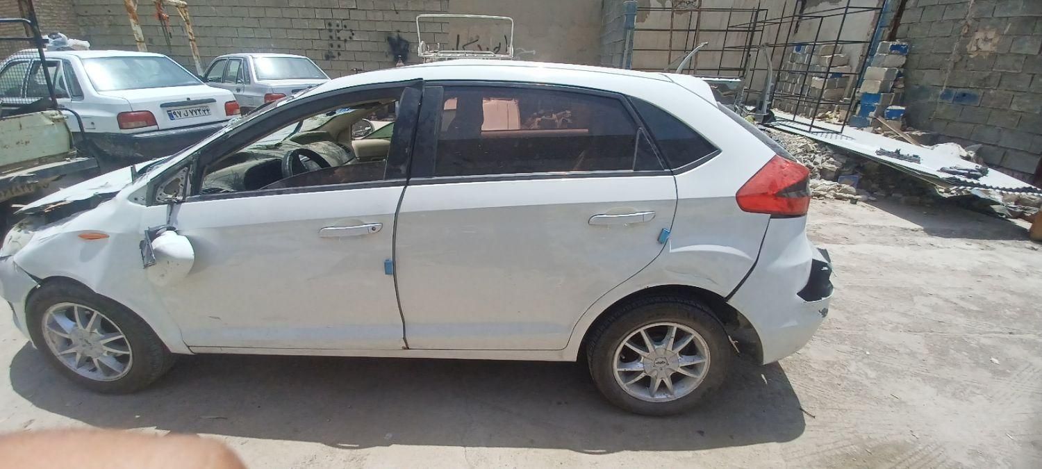 ام وی ام 315 هاچ بک ساده دنده ای - 1392