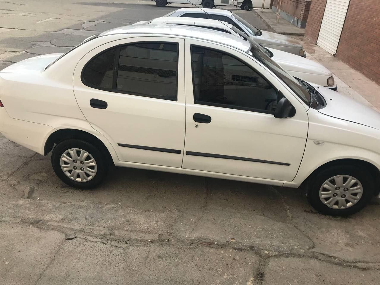 تیبا صندوق دار SX - 1398
