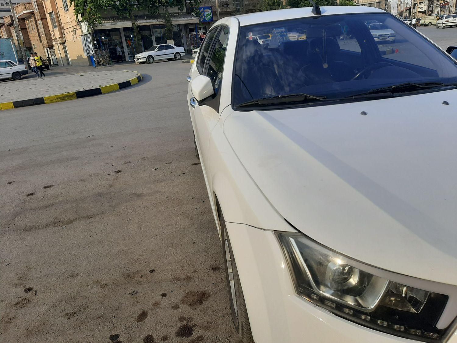 دنا پلاس تیپ ۲ سانروف ۴ ایربگ - 1398