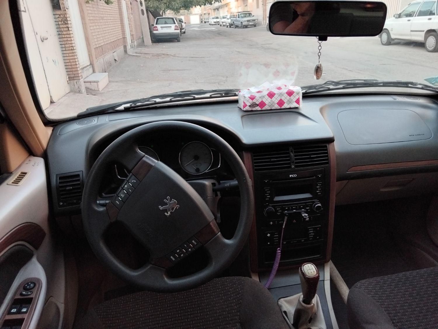 پژو پارس سال - 1393