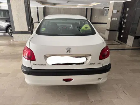 پژو ۲۰۶ صندوق دار v8 - 1398