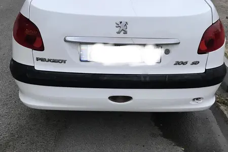 پژو ۲۰۶ صندوق دار v20 - 1390