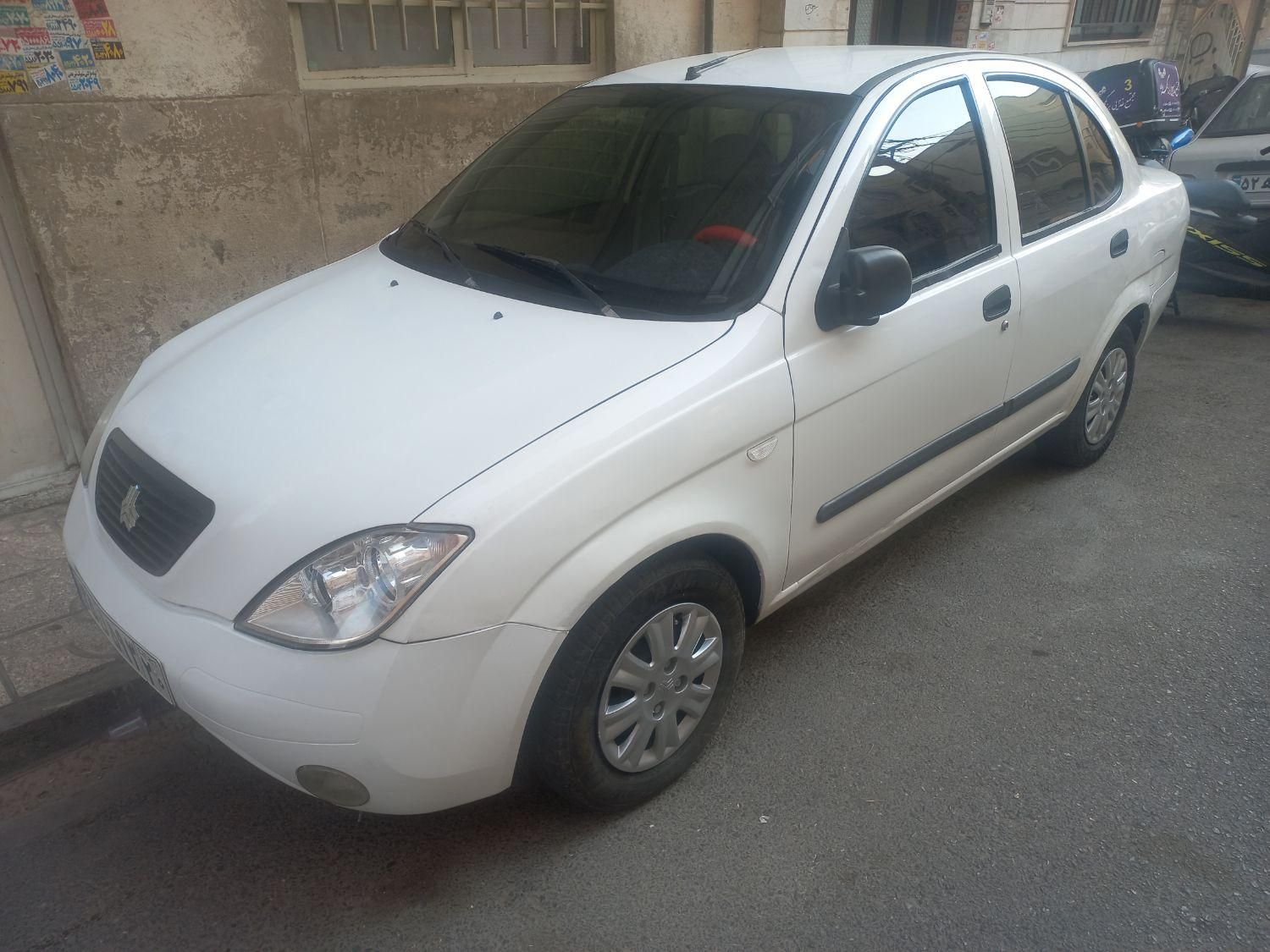 تیبا صندوق دار SX - 1395