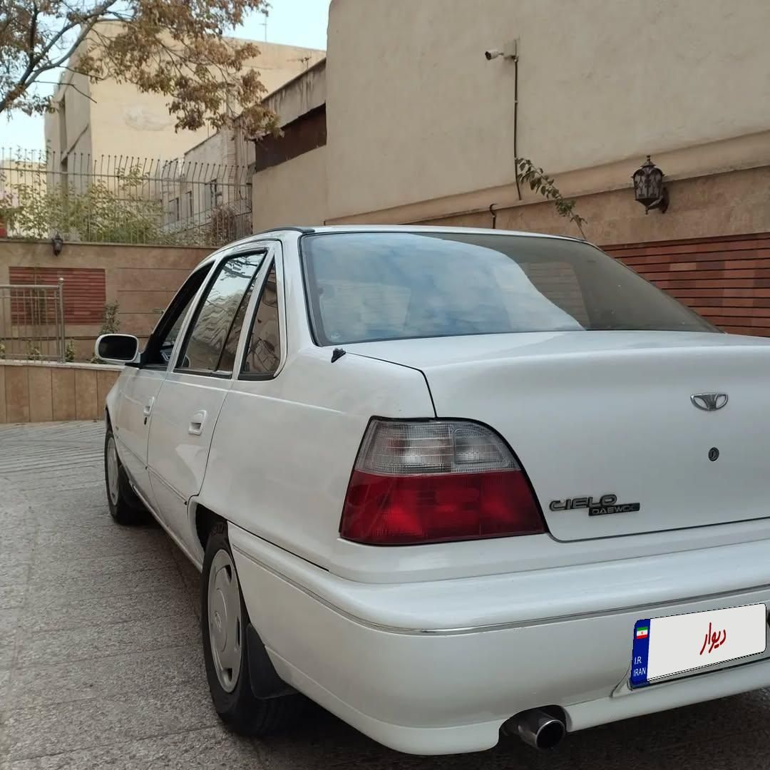 دوو سیلو سدان - 1380