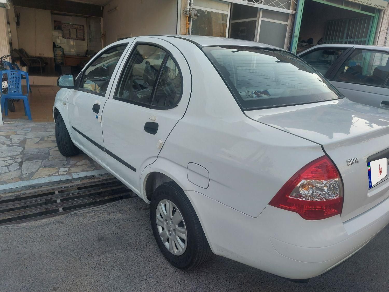 تیبا صندوق دار SX - 1395