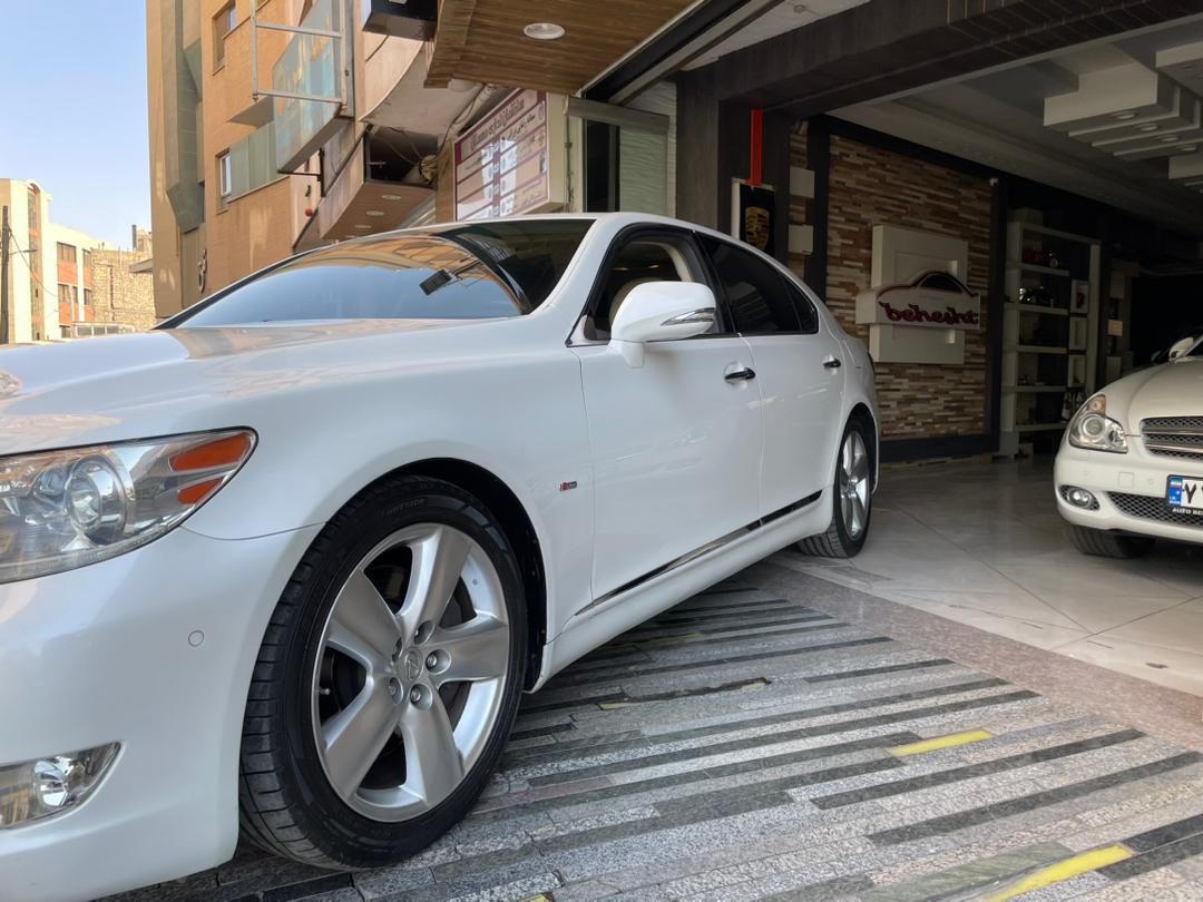 لکسوس LS 460 - 2012