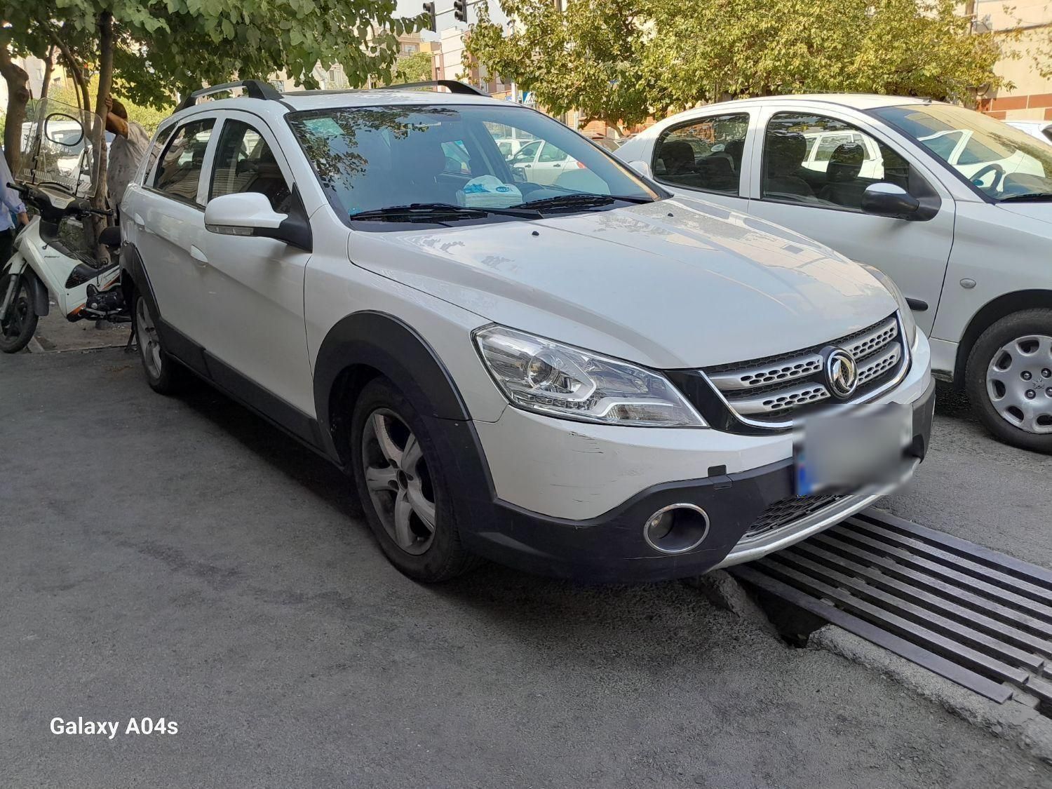 خودرو دانگ فنگ، H30 کراس آگهی ann_19835637