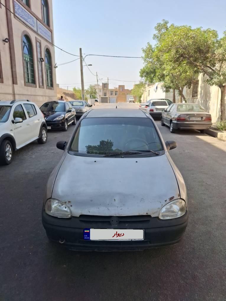 خودرو اپل، کورسا آگهی ann_19835641