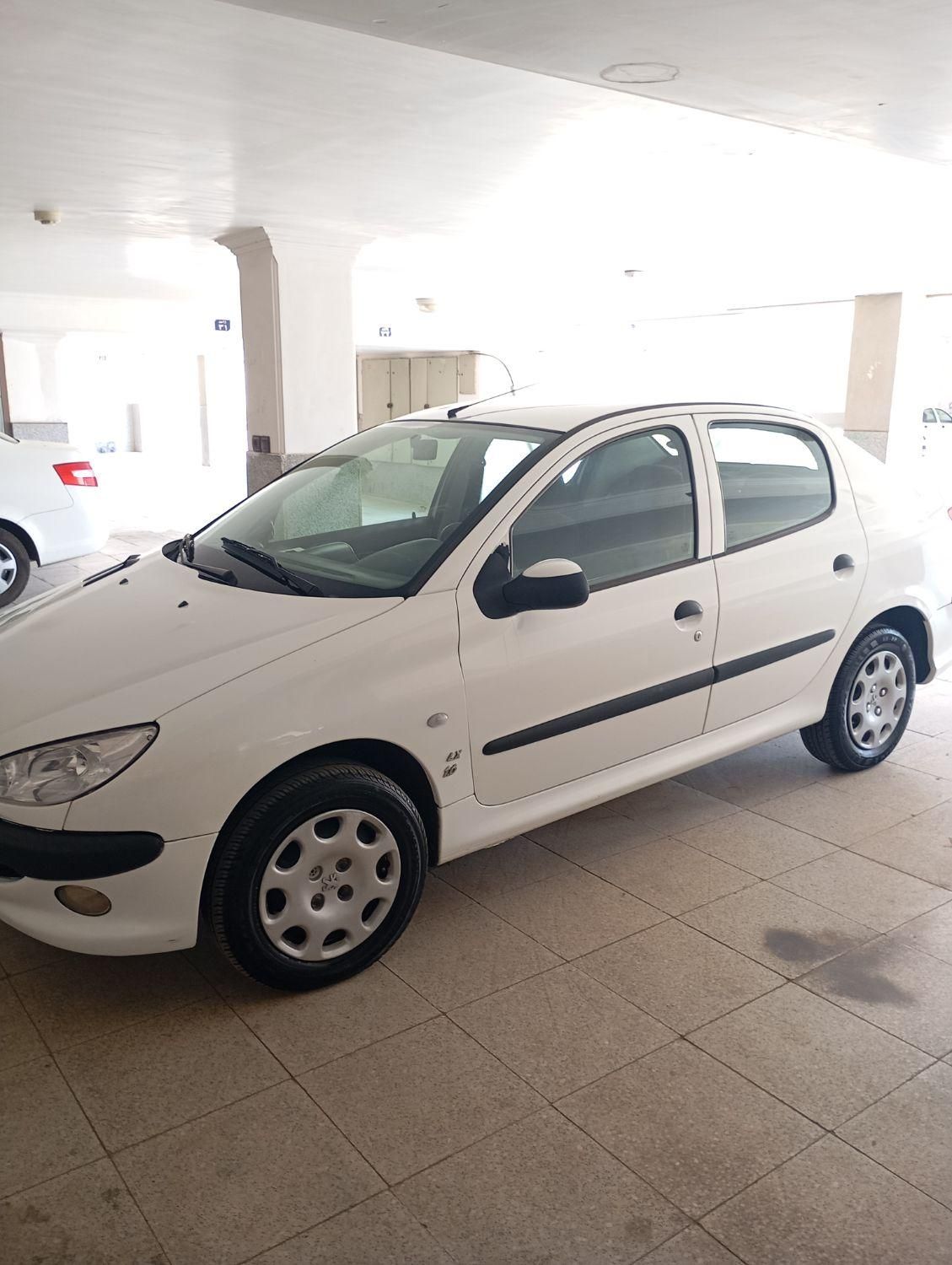 پژو ۲۰۶ صندوق دار v8 - 1395