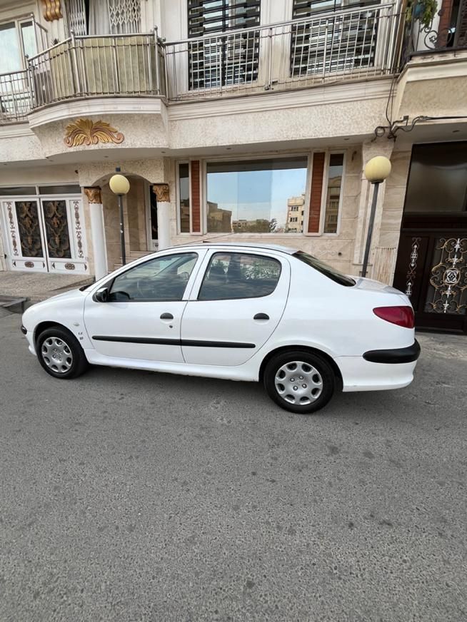 پژو ۲۰۶ صندوق دار v8 - 1399