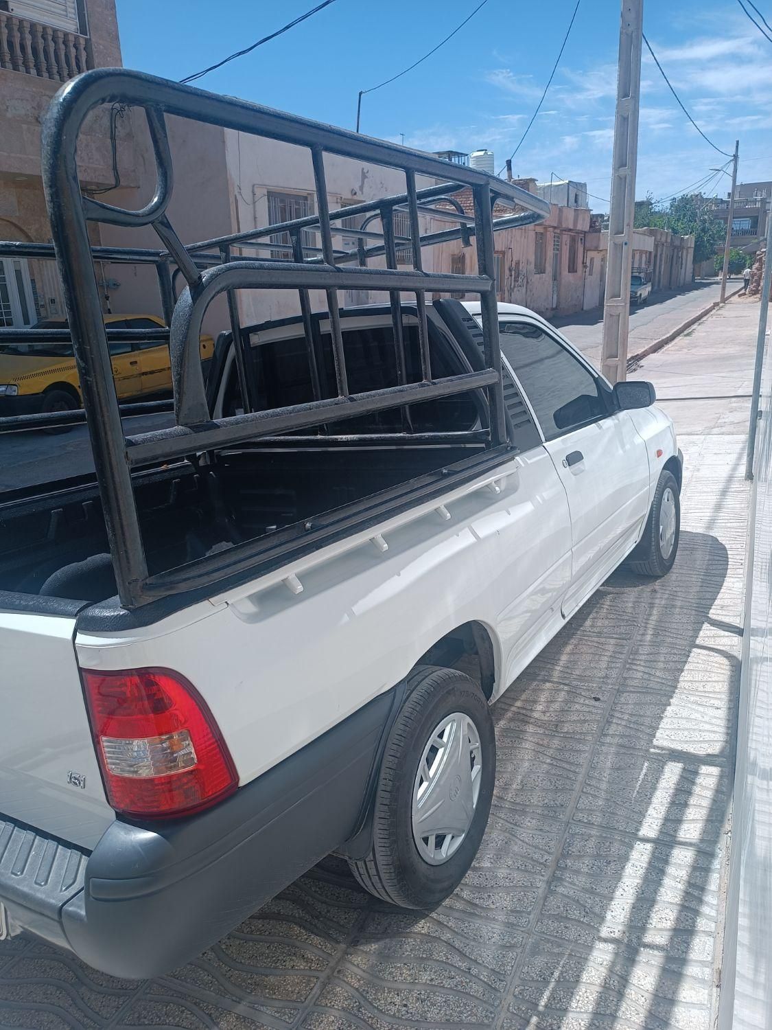 پراید 151 SE - 1402