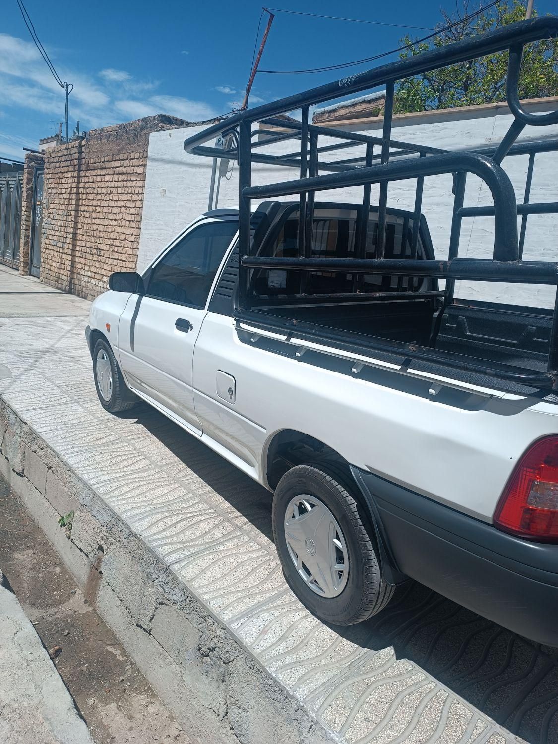پراید 151 SE - 1402