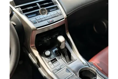 لکسوس NX 200T توربو - 2016