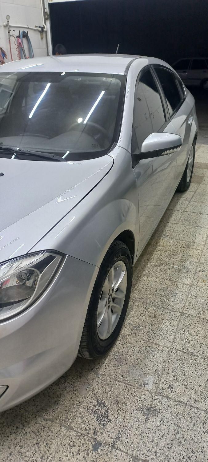برلیانس H330 دنده‌ای 1500 - 1396