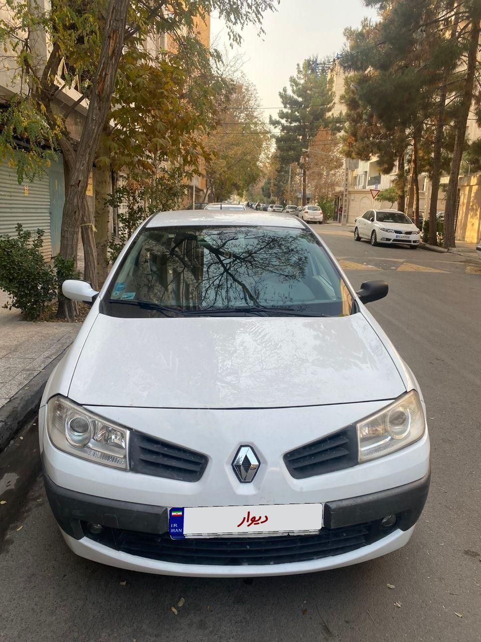 رنو مگان پارس خودرو 2000 - 1389
