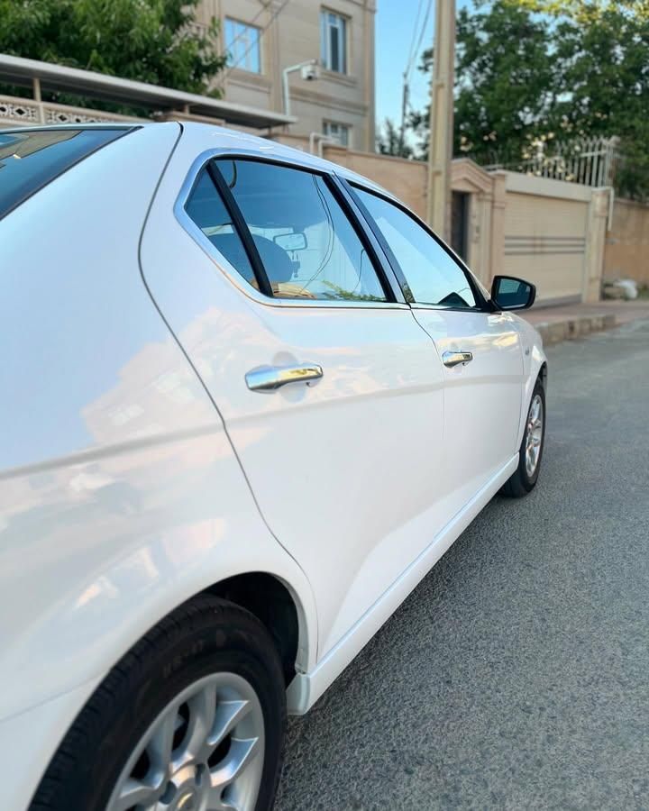 دنا پلاس تیپ ۲ سانروف ۴ ایربگ - 1397