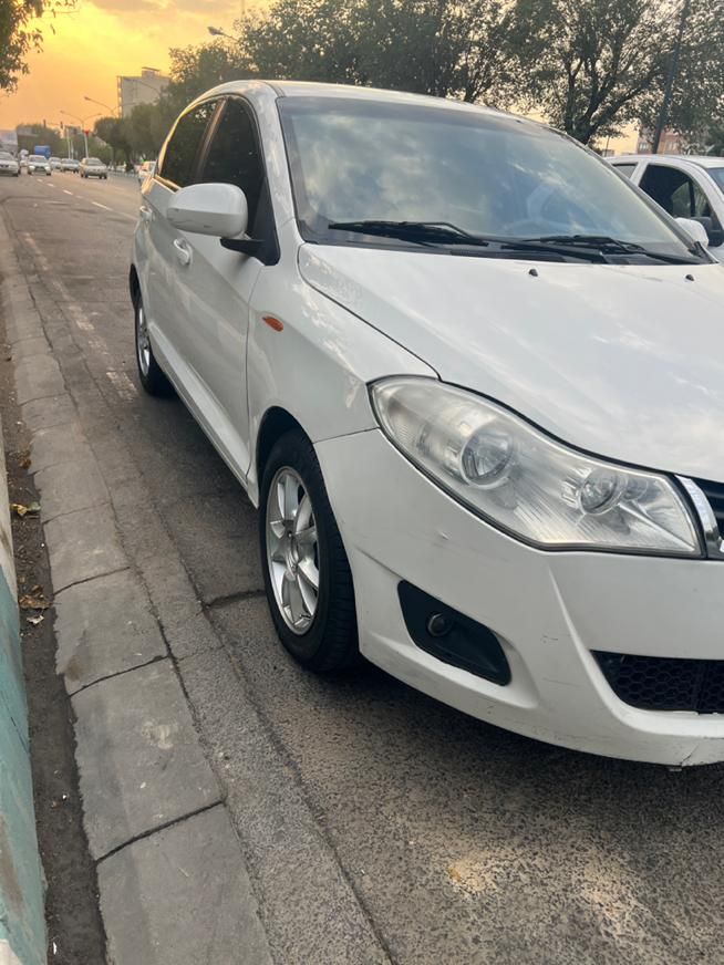 ام وی ام 315 هاچ بک ساده دنده ای - 1393
