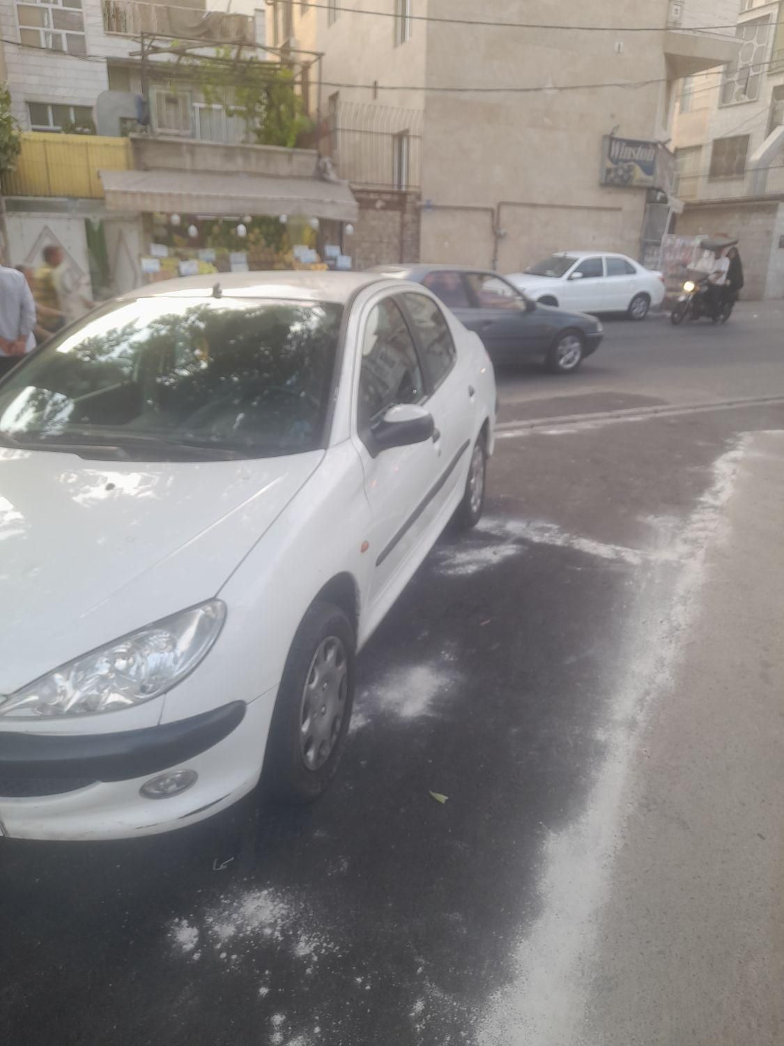 پژو ۲۰۶ صندوق دار v8 - 1389