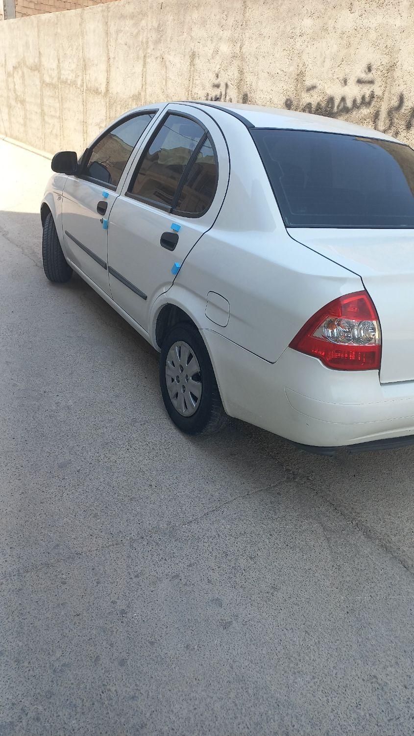 تیبا صندوق دار SX - 1400