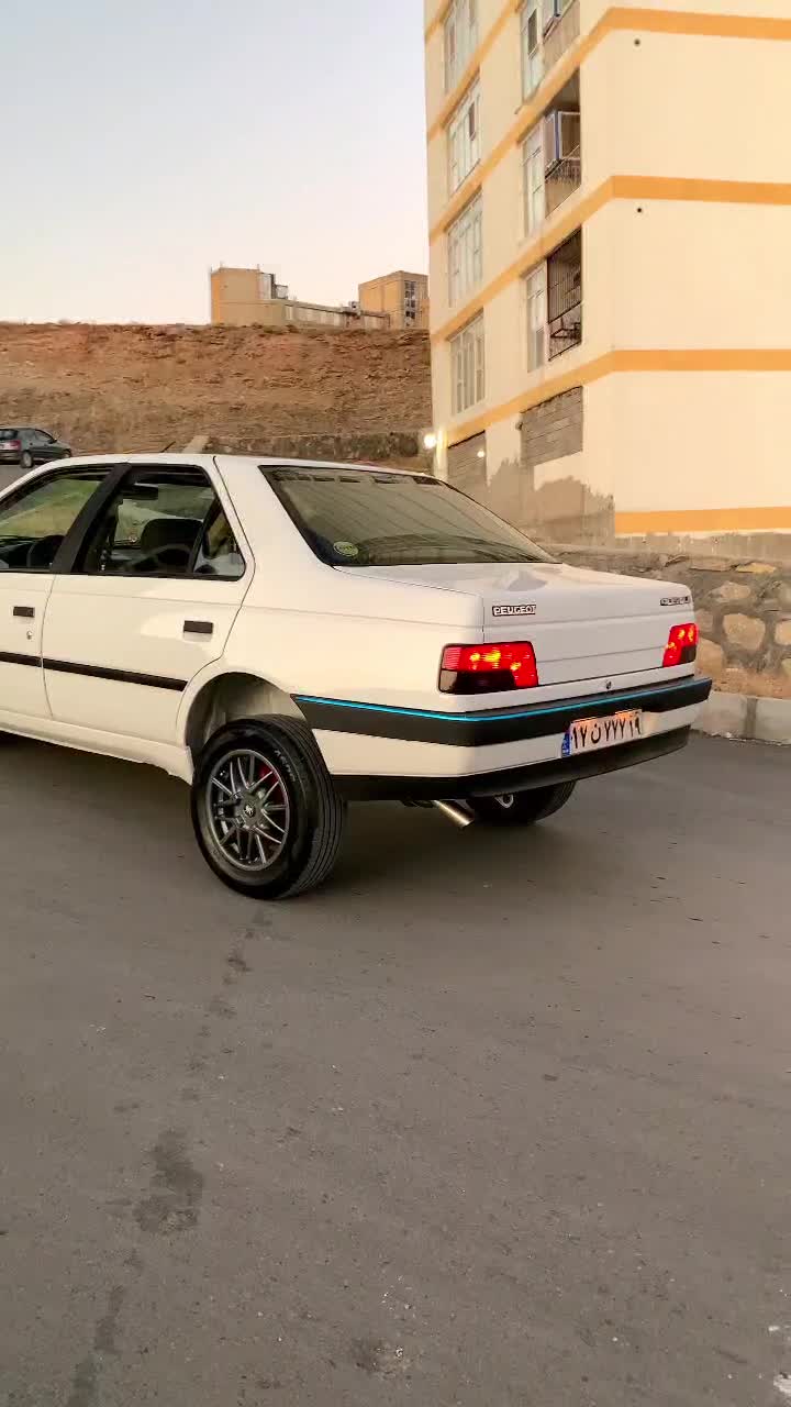 پژو 405 بنزینی GLX - TU5 - 1390