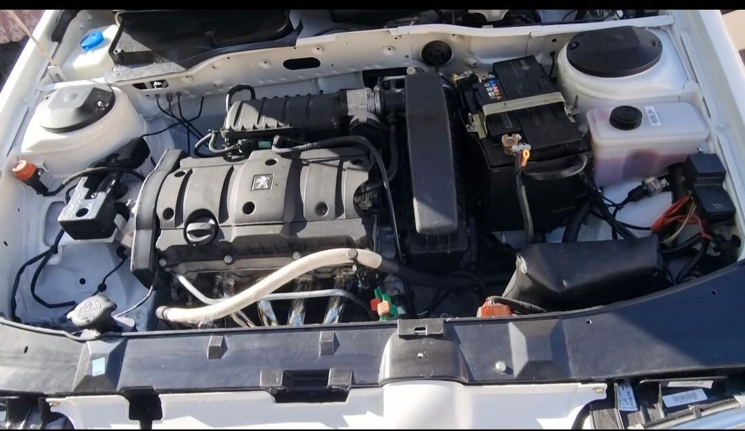 پژو 405 بنزینی GLX - TU5 - 1390