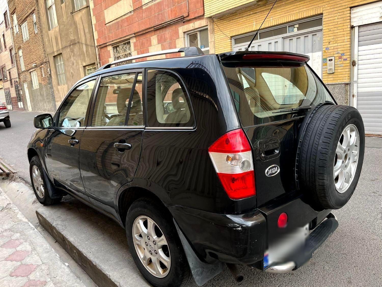ام وی ام X33 دنده‌ای ساده - 1391