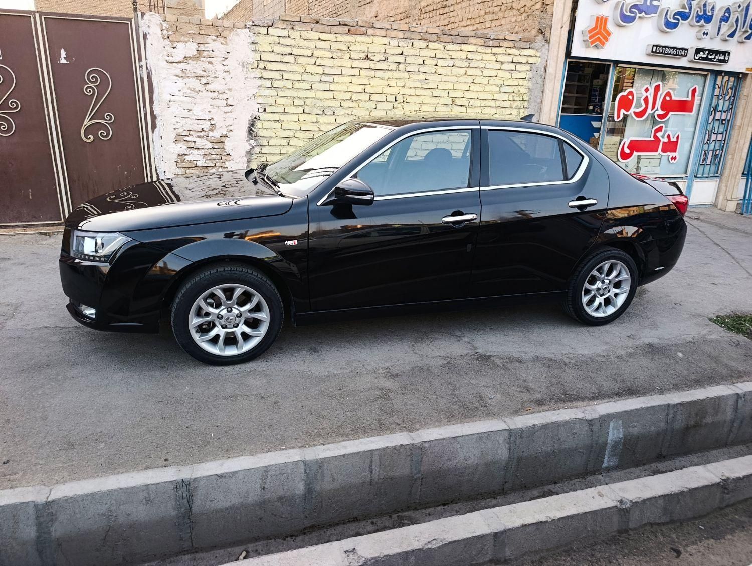 دنا پلاس توربو اتوماتیک - 1402