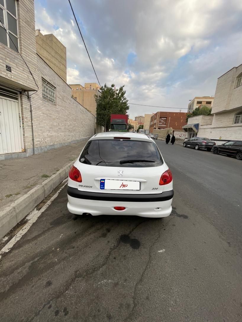 پژو 206 تیپ 2 - 1395