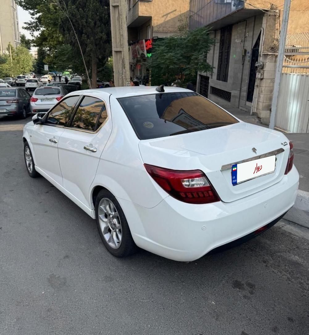 دنا پلاس توربو 6 دنده - 1400
