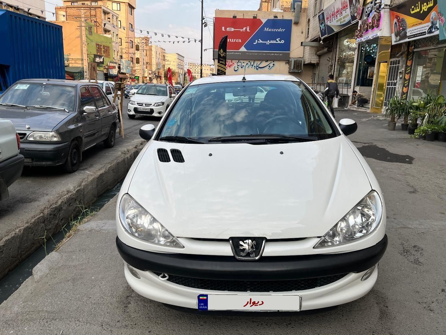 پژو 206 تیپ 3 - 1389