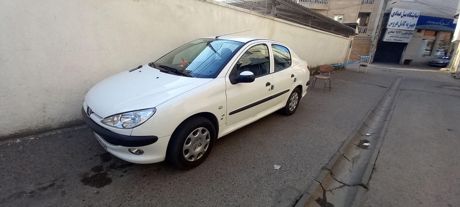 پژو ۲۰۶ صندوق دار v8 - 1395