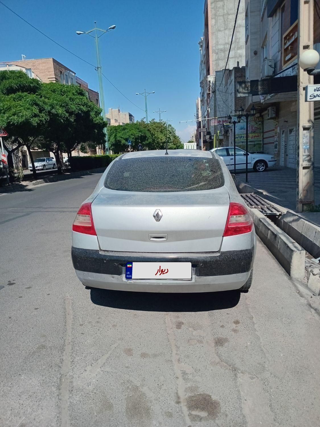 رنو مگان پارس خودرو 1600 E2 - 1389
